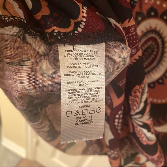 LOFT top - Picture 4 of 4